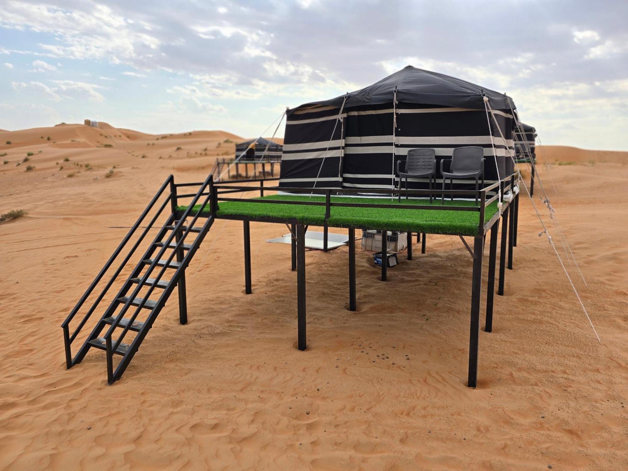 מלון Badīyah Moon Light Luxury Camp מראה חיצוני תמונה